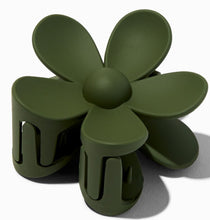 Load image into Gallery viewer, 4 WOODLAND MATT DAISY Hair CLAW CLIPS -Holiday, Gifting