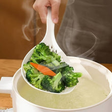 Load image into Gallery viewer, Long Handled Colander Pasta Scoop -Strainer Ladle, Pasta Drainer, Wash Fruit &amp; Veg, Handled Sieve, Strainer Basket, Sieve &amp; Serve