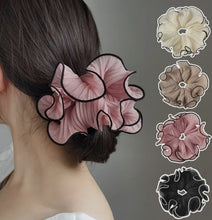Load image into Gallery viewer, 4 MEGA CLAW CLIPS &amp; 4 CHIFFON SCRUNCHIES -HAIR CLAWS, Ponytail HAIR BOBBLES, Hair BANDS, 13cm CLAW CLIPS