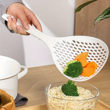 Load image into Gallery viewer, Long Handled Colander Pasta Scoop -Strainer Ladle, Pasta Drainer, Wash Fruit &amp; Veg, Handled Sieve, Strainer Basket, Sieve &amp; Serve