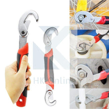 Load image into Gallery viewer, Set 2 Smart ADJUSTABLE WRENCH SET -Self Adjusting, Radiator, Boiler, Tap 9-32mm &amp; LED KEYCHAIN Torch