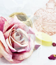 Load image into Gallery viewer, 100% Natural Solid FACIAL OIL Lotion Bar -Cocoa &amp; Shea Butter, Coconut Oil, Argan Oil, Japanese Camellia Oil, Carnation, Rose, Jasmine Oil, 20g Bar