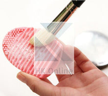 Load image into Gallery viewer, Silicone BRUSH EGG -Make Up Brush Cleaner, Easy Use, Easy Rinse